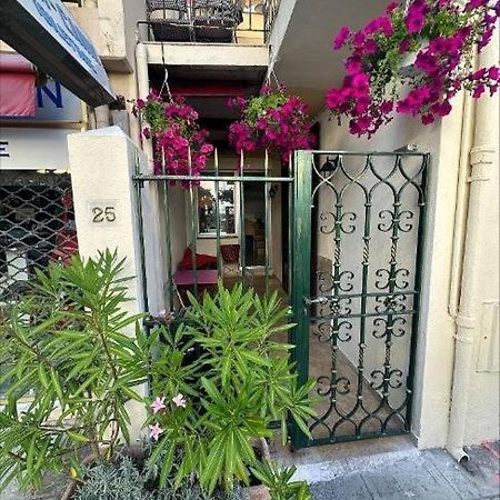 Crew Key West Hostel Αντίμπ Εξωτερικό φωτογραφία
